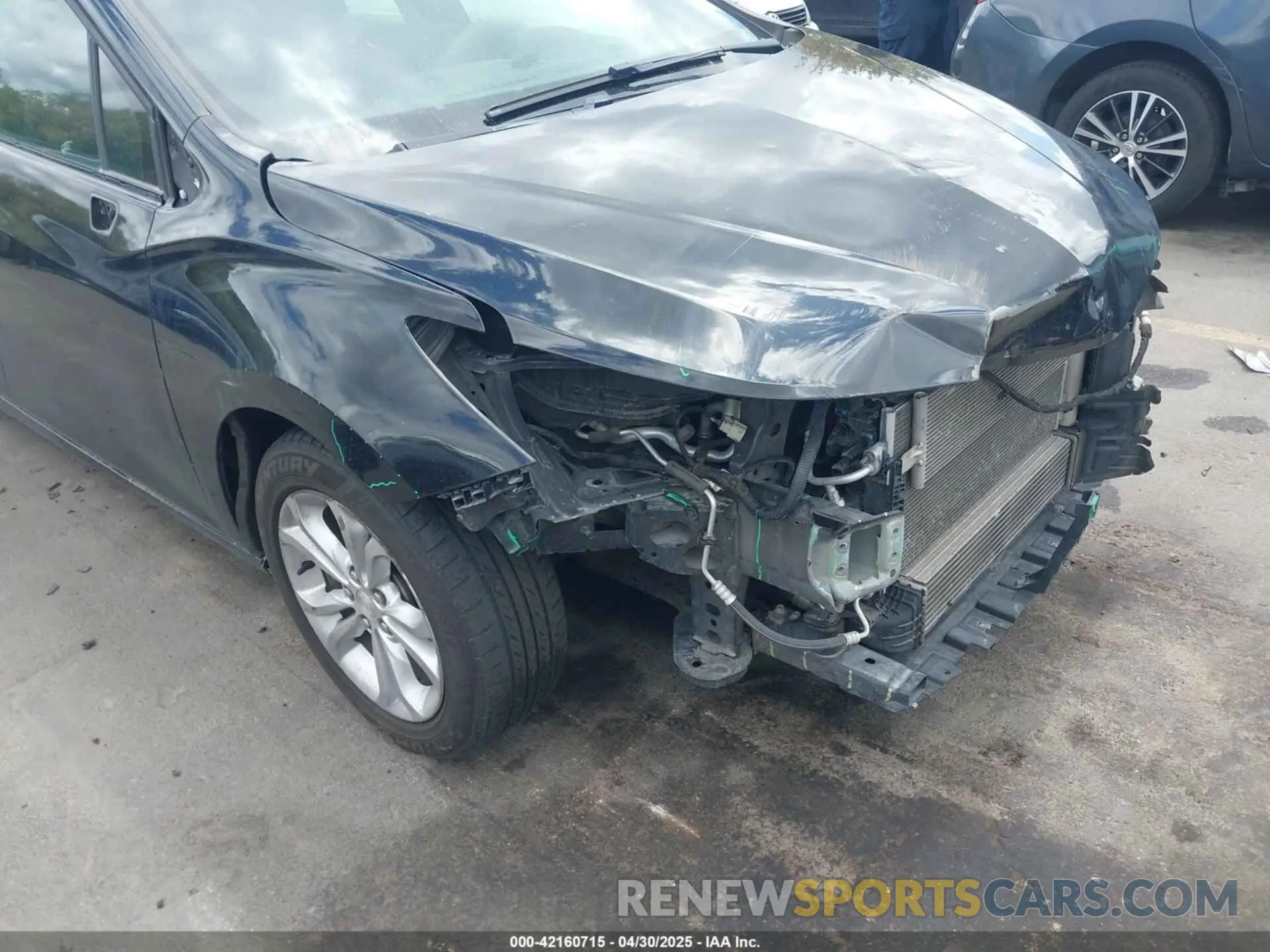 6 Photograph of a damaged car 1G1BE5SM1K7141234 CHEVROLET CRUZE 2019