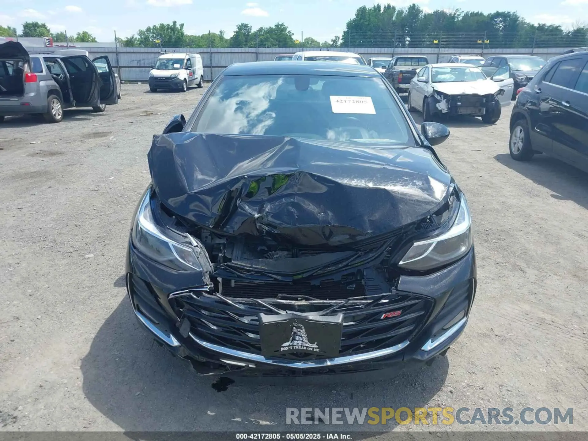 12 Photograph of a damaged car 1G1BE5SM1K7141721 CHEVROLET CRUZE 2019