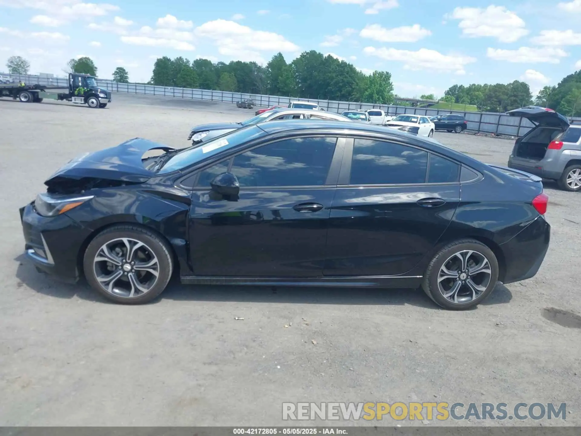 14 Photograph of a damaged car 1G1BE5SM1K7141721 CHEVROLET CRUZE 2019