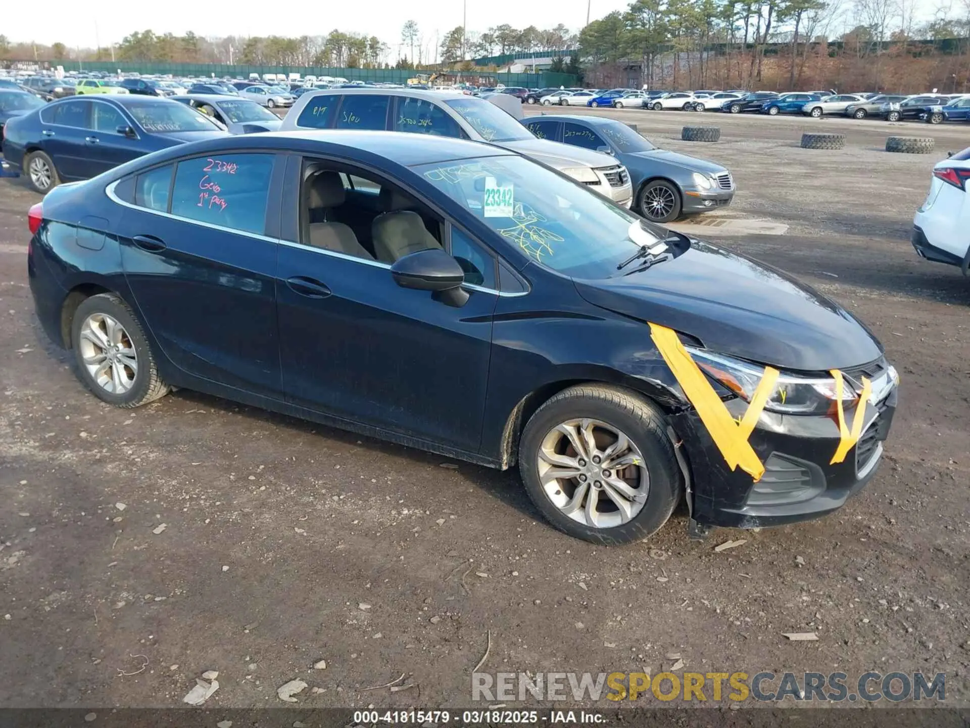 1 Photograph of a damaged car 1G1BE5SM1K7144621 CHEVROLET CRUZE 2019