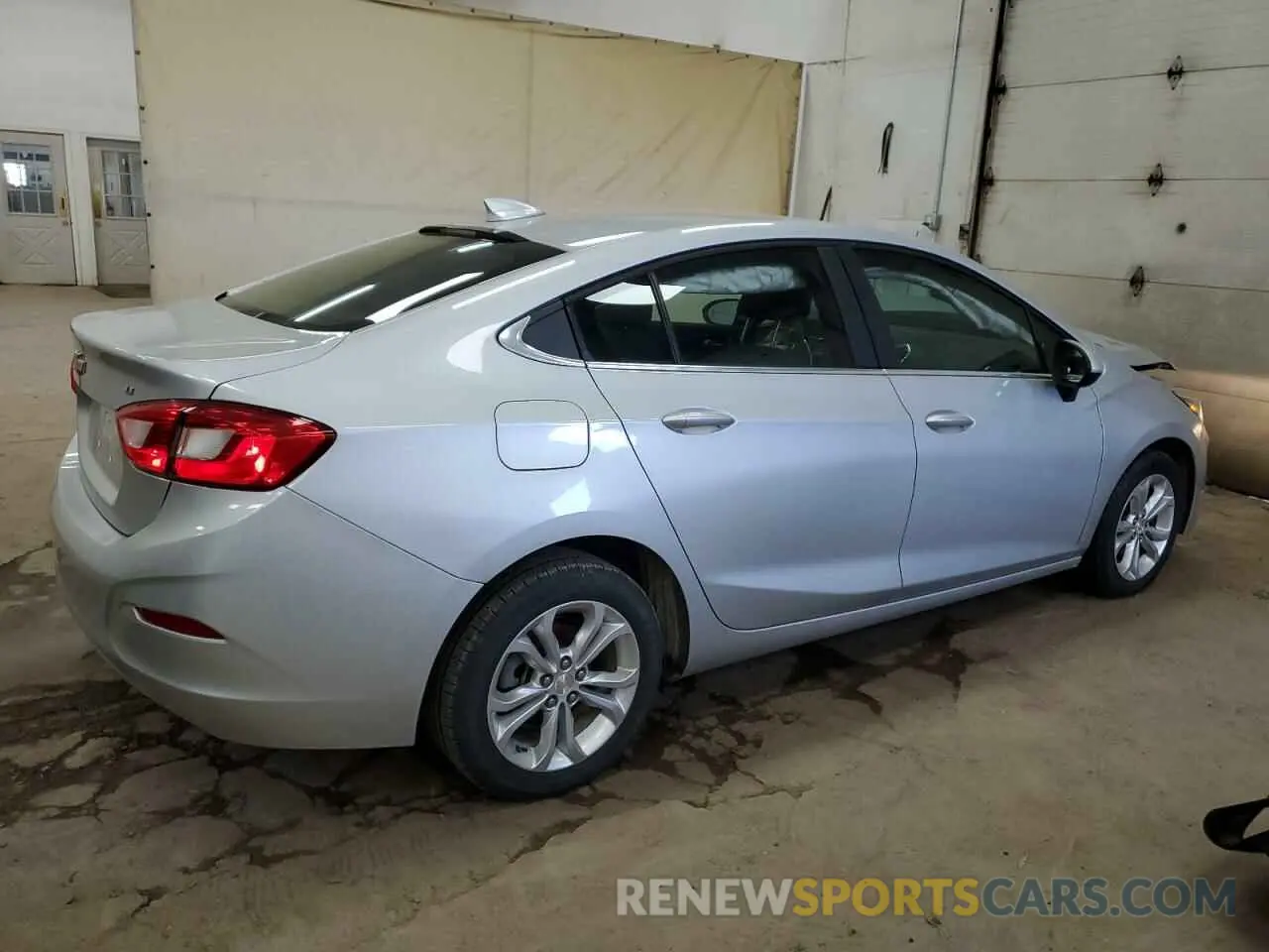 3 Photograph of a damaged car 1G1BE5SM1K7145610 CHEVROLET CRUZE 2019