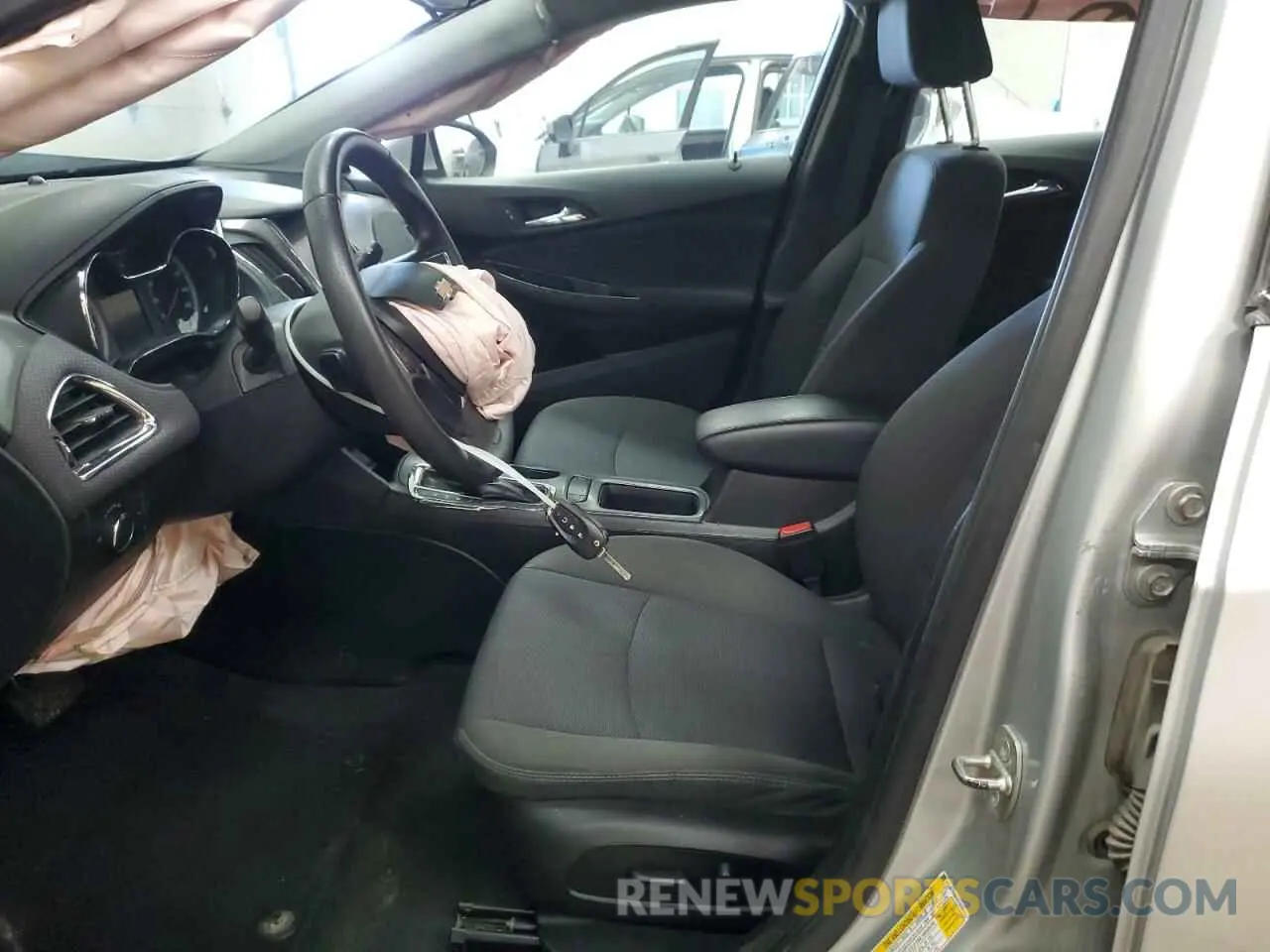 7 Photograph of a damaged car 1G1BE5SM1K7145610 CHEVROLET CRUZE 2019