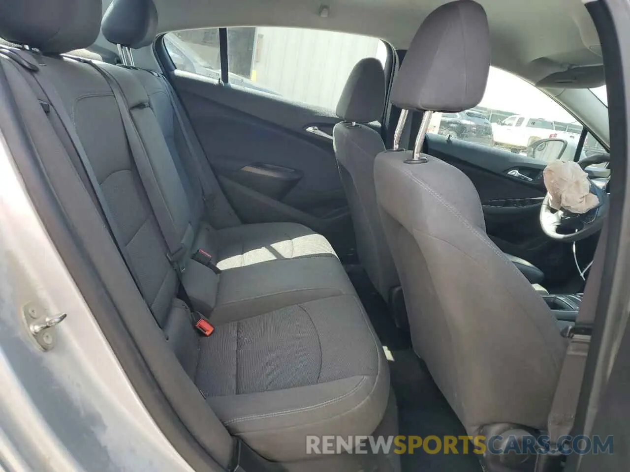 10 Photograph of a damaged car 1G1BE5SM2K7117279 CHEVROLET CRUZE 2019