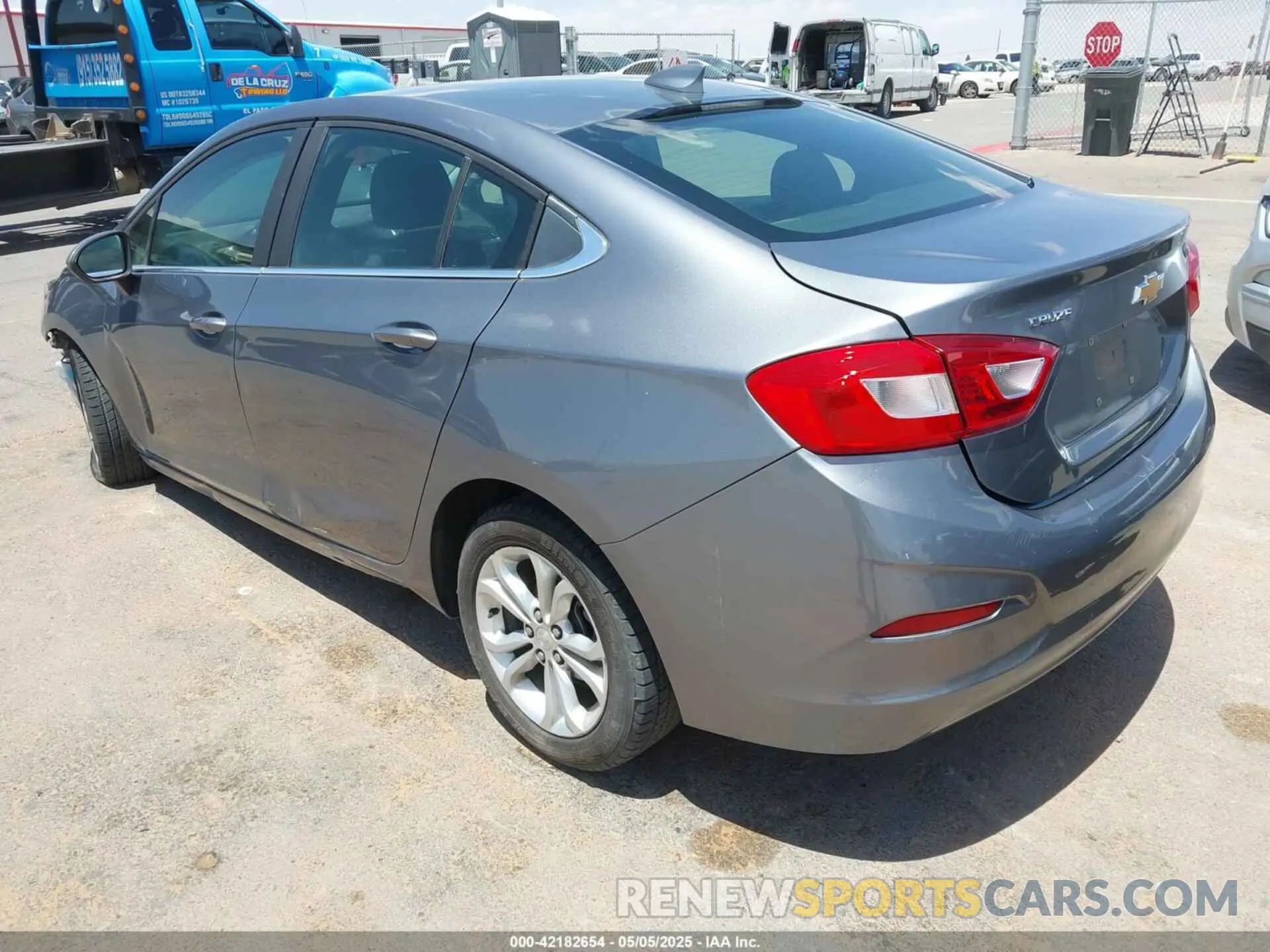 3 Photograph of a damaged car 1G1BE5SM2K7118111 CHEVROLET CRUZE 2019