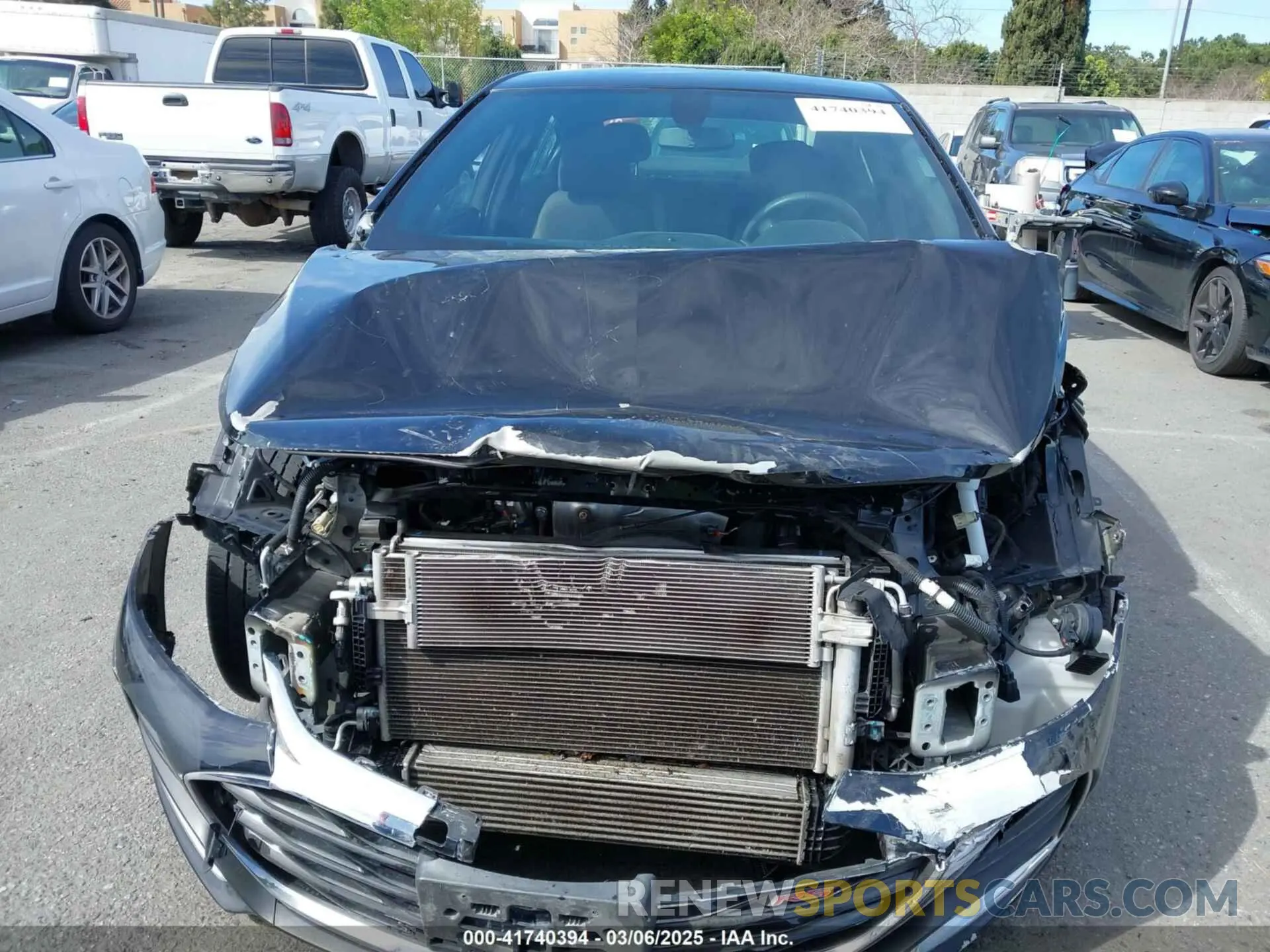 13 Photograph of a damaged car 1G1BE5SM2K7119985 CHEVROLET CRUZE 2019