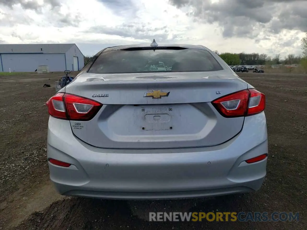6 Photograph of a damaged car 1G1BE5SM2K7134812 CHEVROLET CRUZE 2019