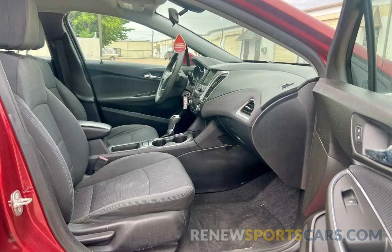 5 Photograph of a damaged car 1G1BE5SM3K7108624 CHEVROLET CRUZE 2019