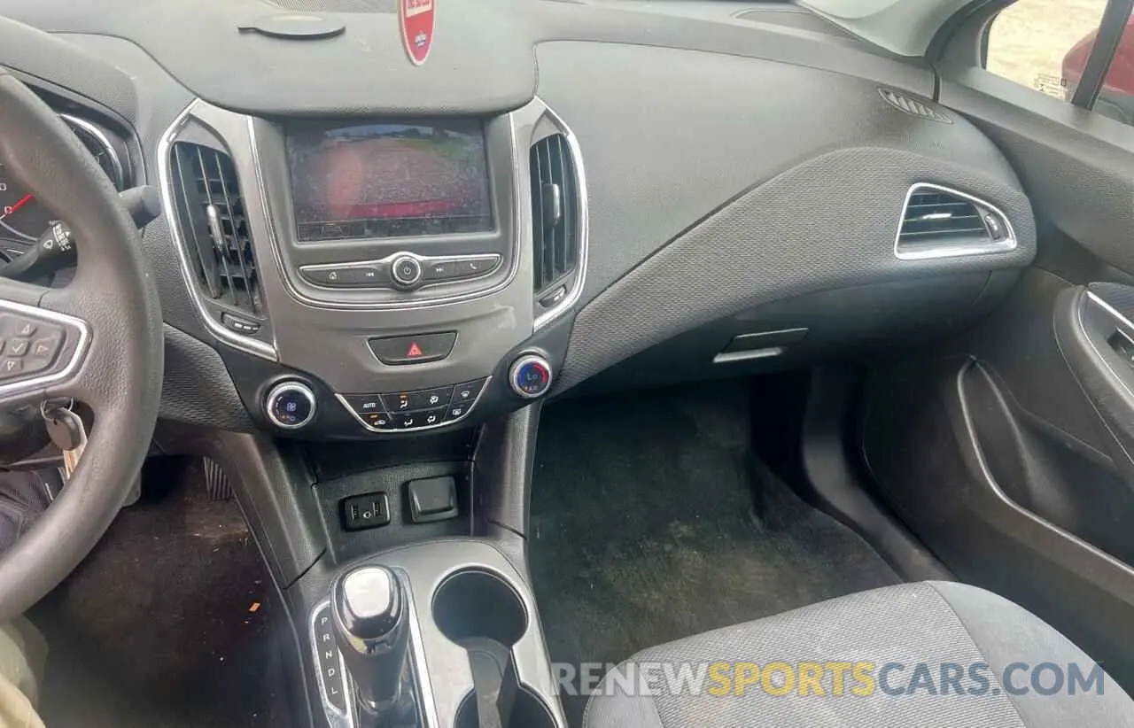 9 Photograph of a damaged car 1G1BE5SM3K7108624 CHEVROLET CRUZE 2019