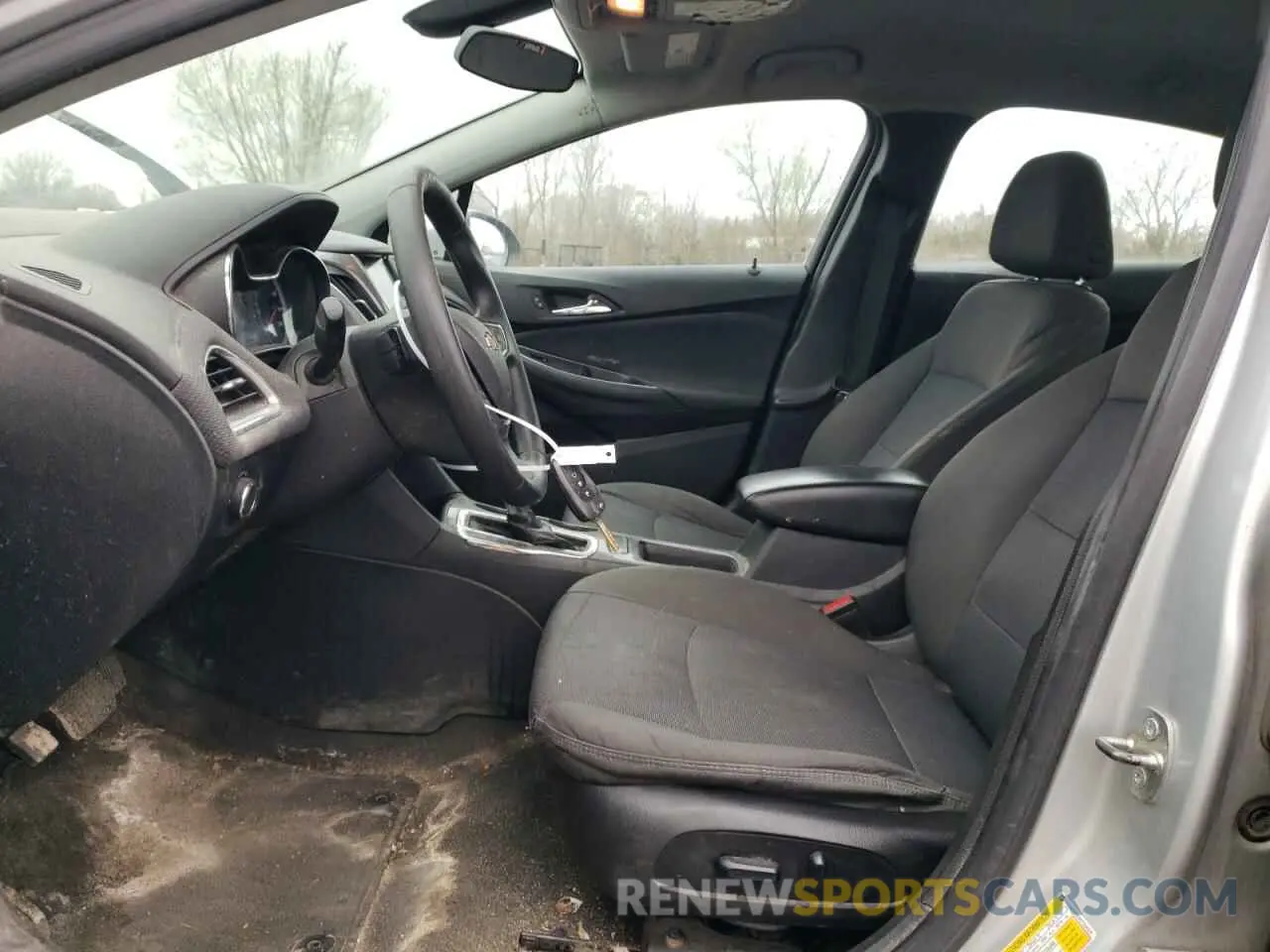 7 Photograph of a damaged car 1G1BE5SM3K7114116 CHEVROLET CRUZE 2019