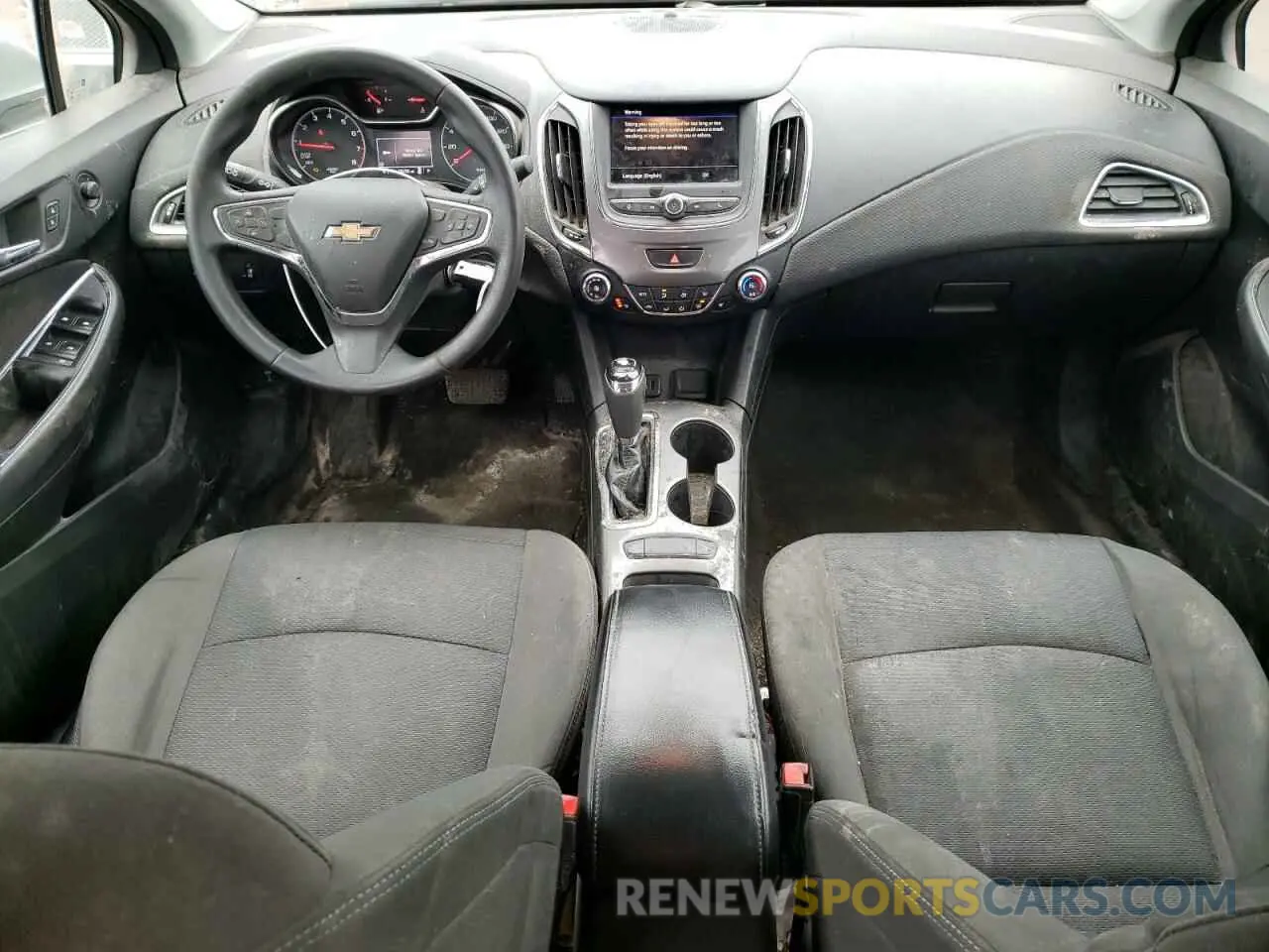 8 Photograph of a damaged car 1G1BE5SM3K7114116 CHEVROLET CRUZE 2019