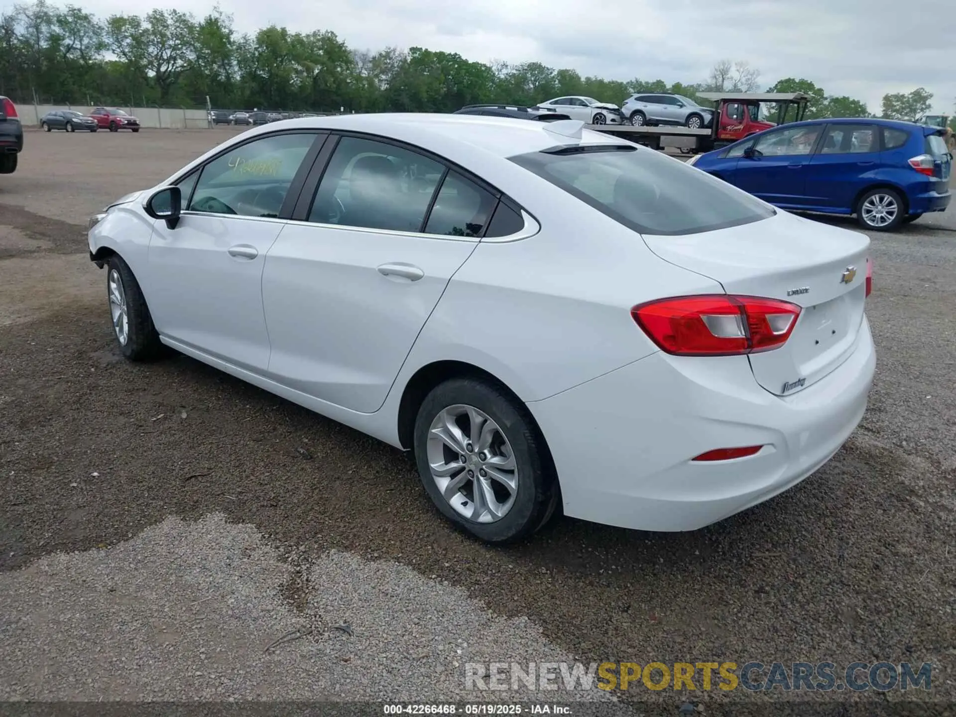 3 Photograph of a damaged car 1G1BE5SM3K7115346 CHEVROLET CRUZE 2019