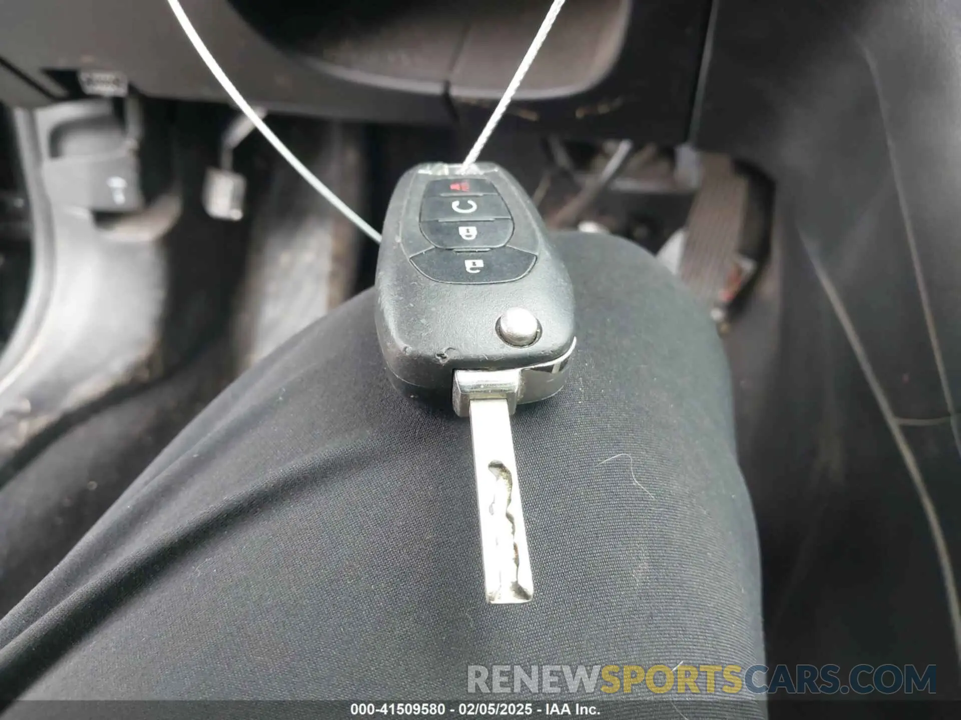 11 Photograph of a damaged car 1G1BE5SM3K7116111 CHEVROLET CRUZE 2019