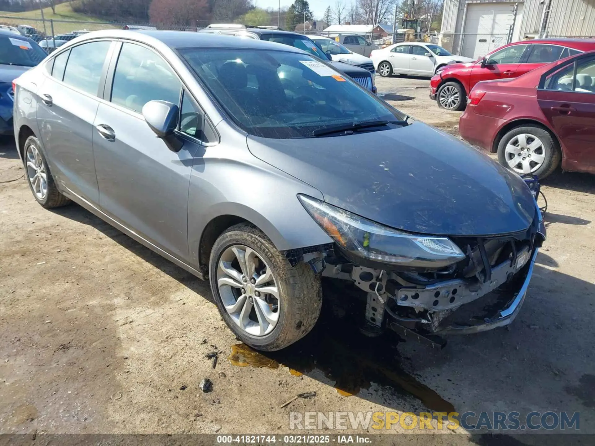 1 Photograph of a damaged car 1G1BE5SM3K7139744 CHEVROLET CRUZE 2019