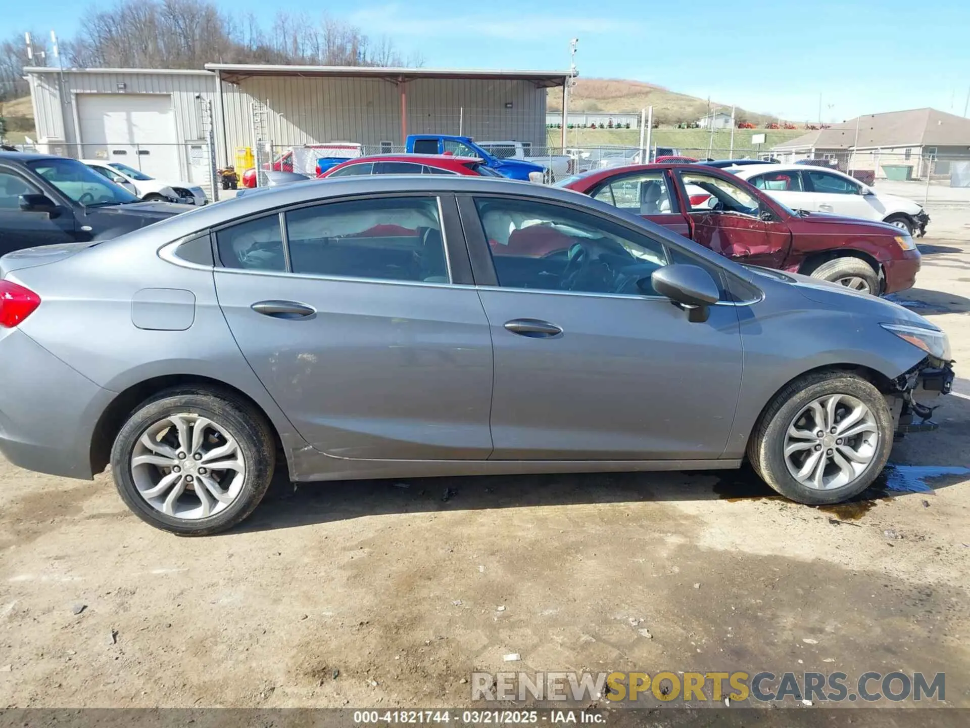 14 Photograph of a damaged car 1G1BE5SM3K7139744 CHEVROLET CRUZE 2019