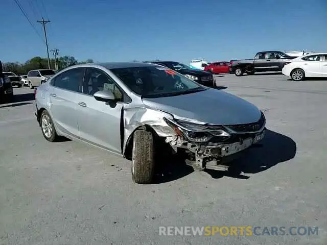11 Photograph of a damaged car 1G1BE5SM4K7112035 CHEVROLET CRUZE 2019