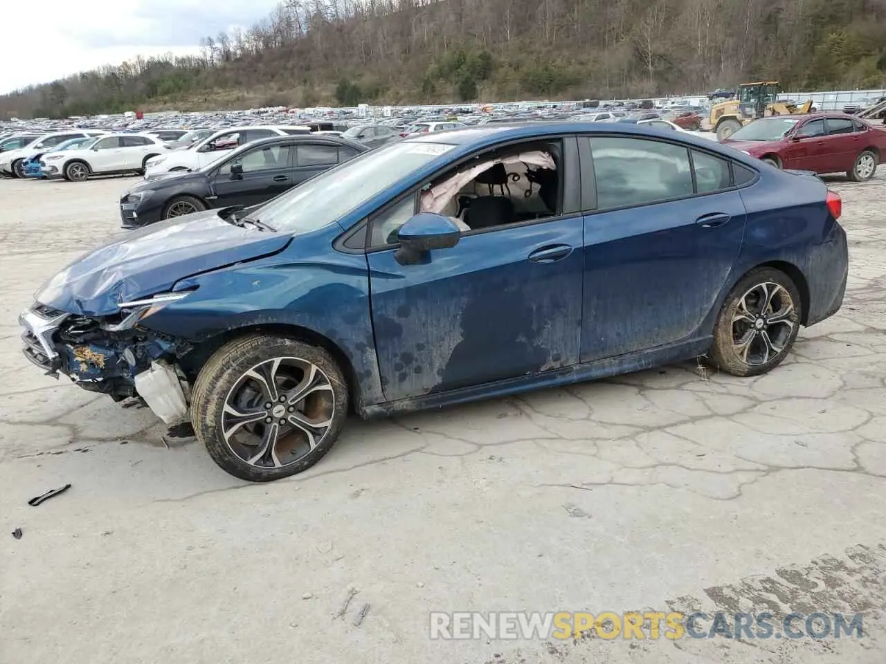 1 Photograph of a damaged car 1G1BE5SM4K7118014 CHEVROLET CRUZE 2019