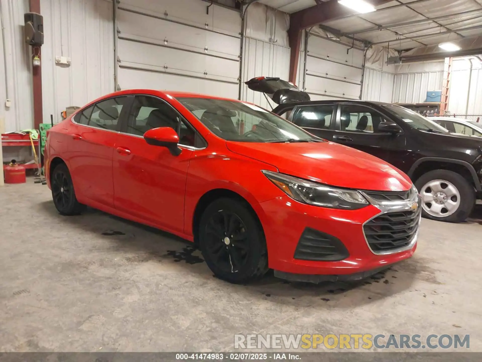 1 Photograph of a damaged car 1G1BE5SM4K7142717 CHEVROLET CRUZE 2019