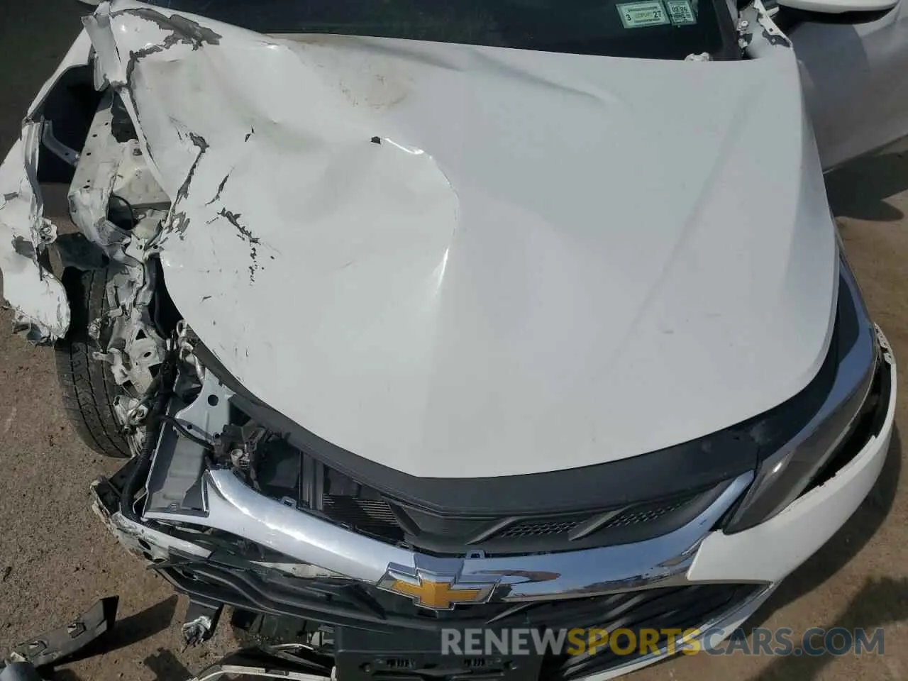 11 Photograph of a damaged car 1G1BE5SM4K7146640 CHEVROLET CRUZE 2019