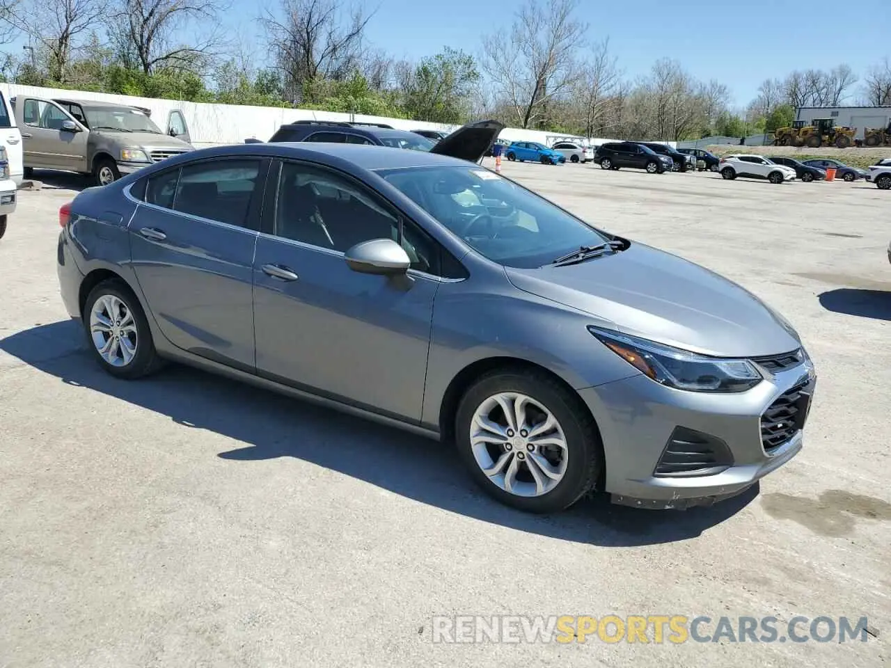 4 Photograph of a damaged car 1G1BE5SM5K7115493 CHEVROLET CRUZE 2019