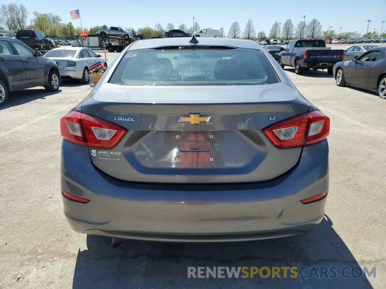 6 Photograph of a damaged car 1G1BE5SM5K7115493 CHEVROLET CRUZE 2019