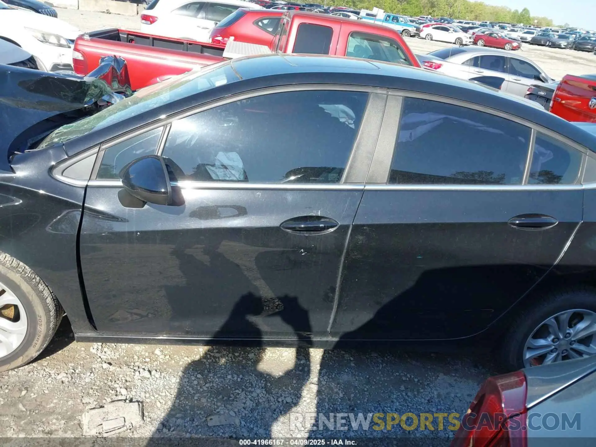 13 Photograph of a damaged car 1G1BE5SM5K7121570 CHEVROLET CRUZE 2019