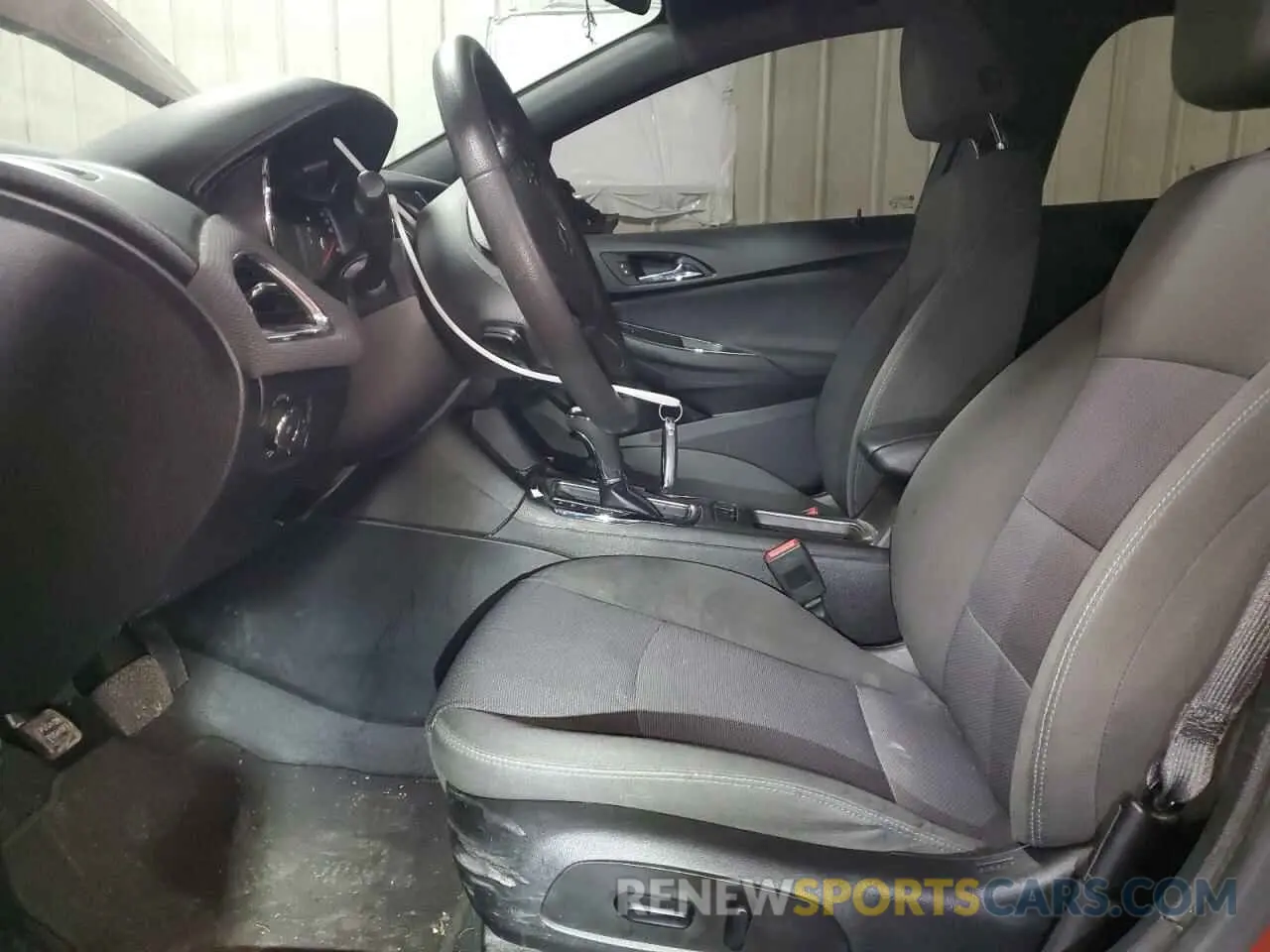 7 Photograph of a damaged car 1G1BE5SM5K7129412 CHEVROLET CRUZE 2019