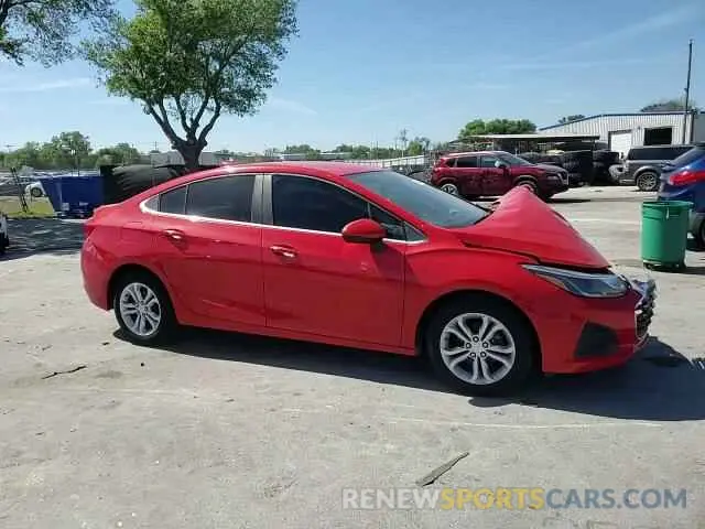 11 Photograph of a damaged car 1G1BE5SM5K7130642 CHEVROLET CRUZE 2019