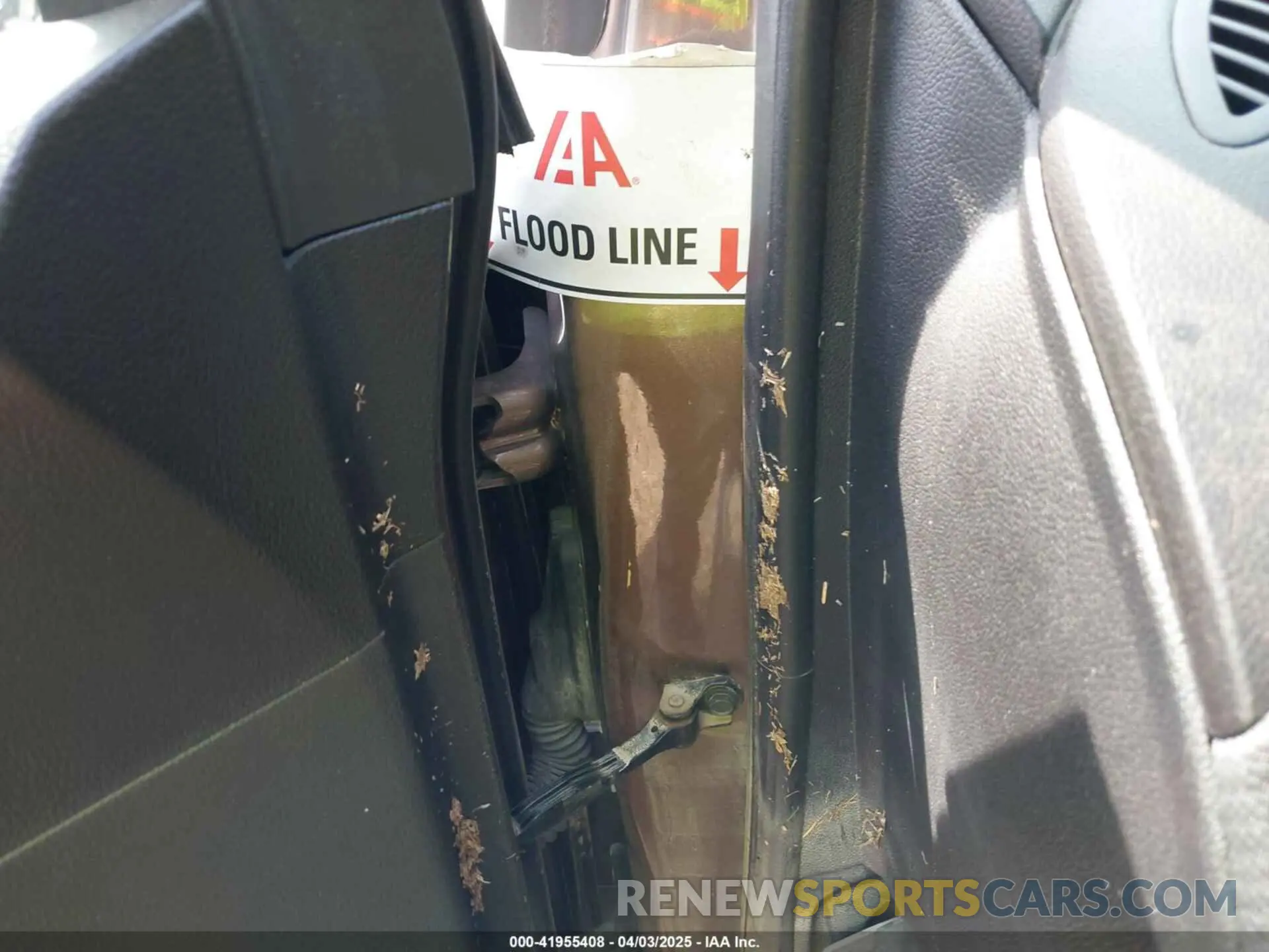 6 Photograph of a damaged car 1G1BE5SM5K7137333 CHEVROLET CRUZE 2019