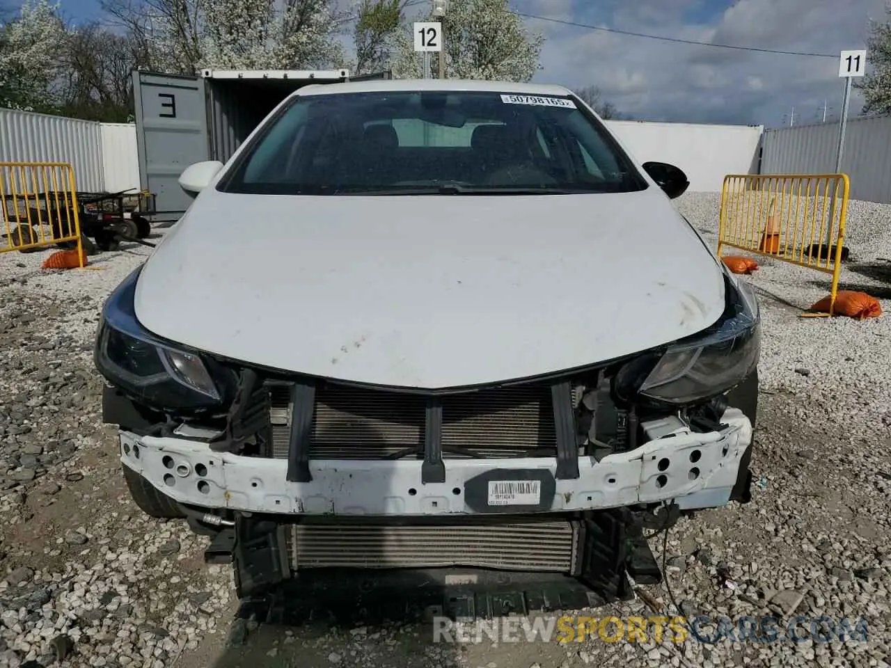 5 Photograph of a damaged car 1G1BE5SM5K7146274 CHEVROLET CRUZE 2019