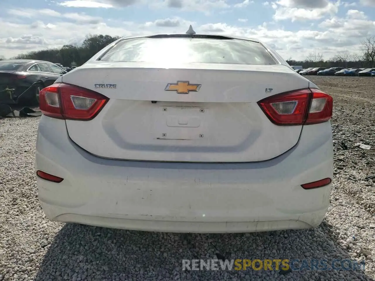 6 Photograph of a damaged car 1G1BE5SM5K7146274 CHEVROLET CRUZE 2019