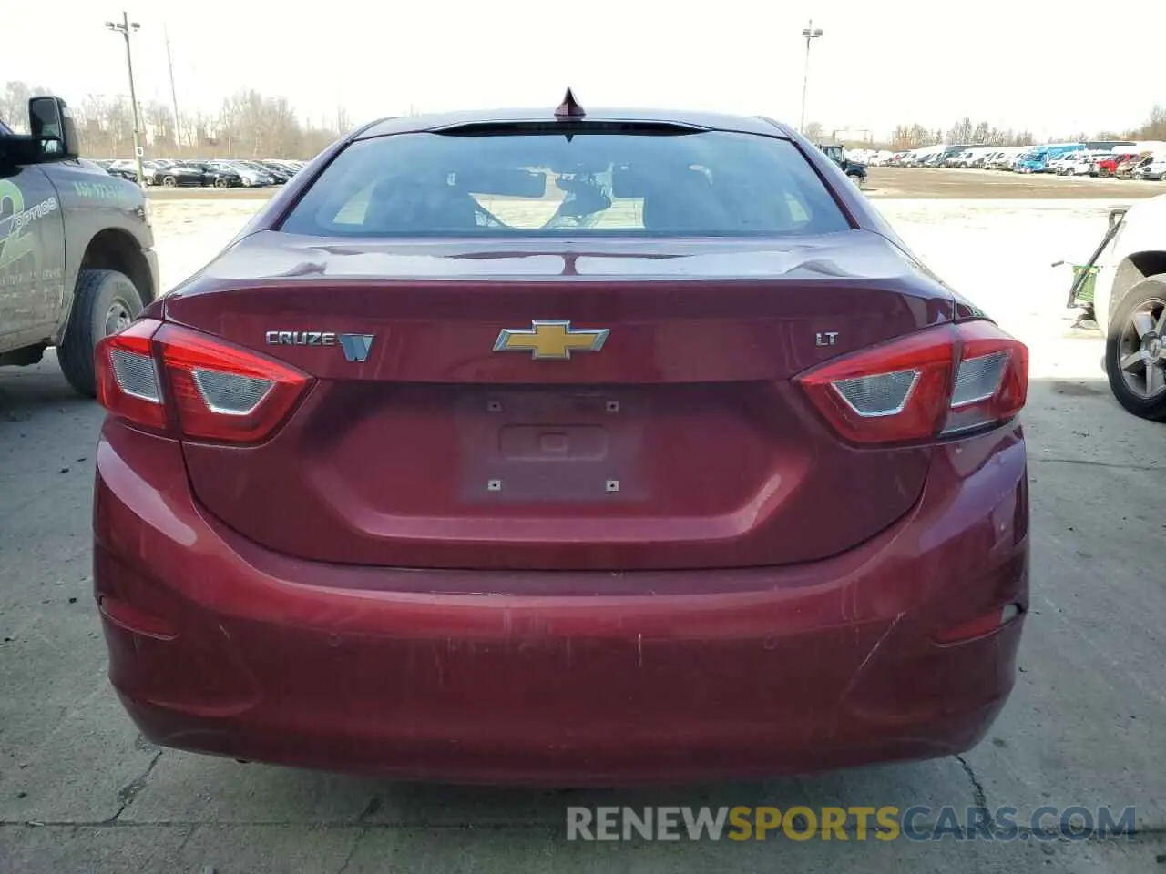 6 Photograph of a damaged car 1G1BE5SM6K7103742 CHEVROLET CRUZE 2019