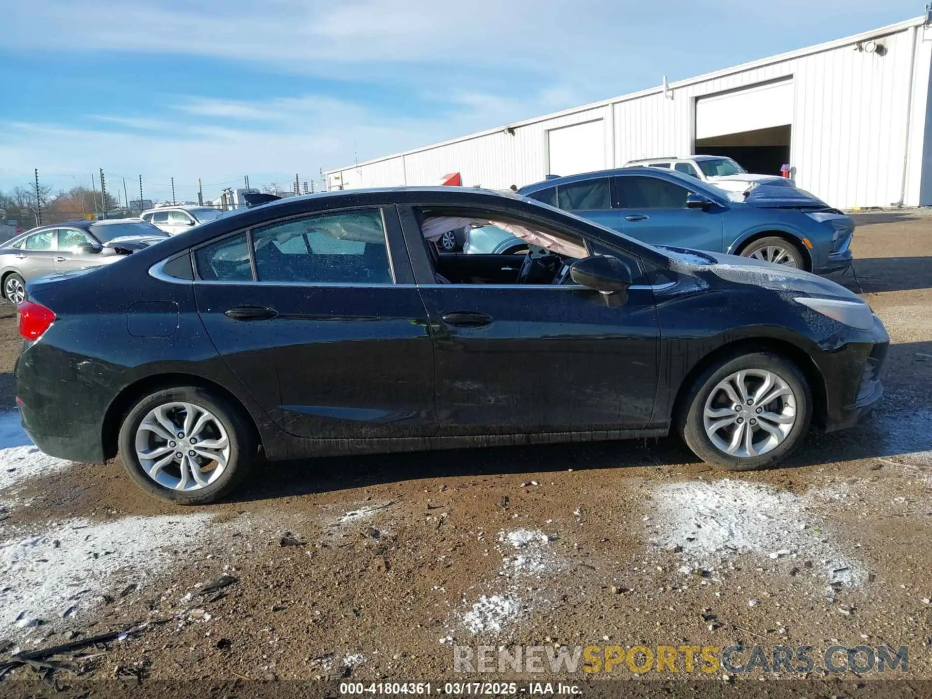 13 Photograph of a damaged car 1G1BE5SM6K7106561 CHEVROLET CRUZE 2019