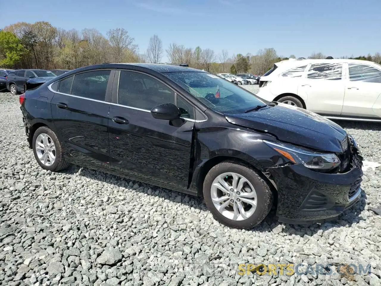 4 Photograph of a damaged car 1G1BE5SM6K7112652 CHEVROLET CRUZE 2019
