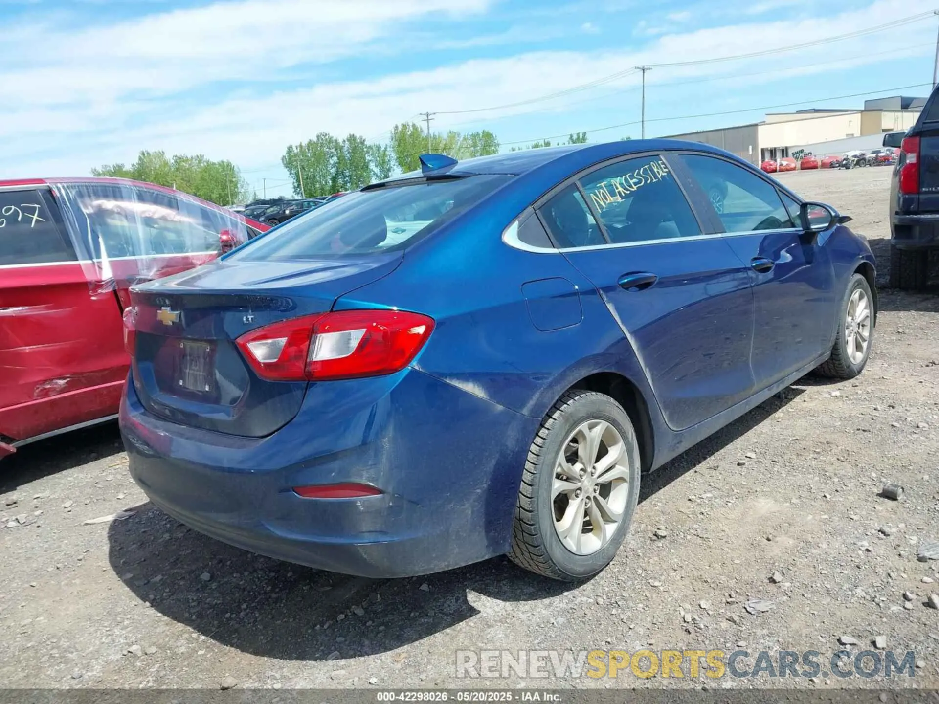 4 Photograph of a damaged car 1G1BE5SM6K7113798 CHEVROLET CRUZE 2019