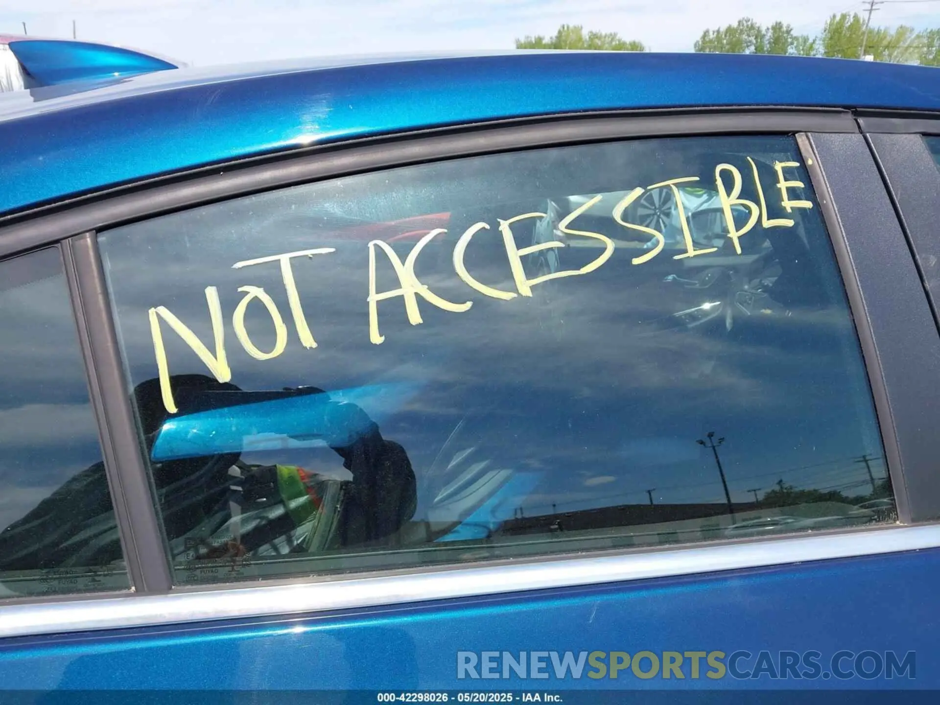8 Photograph of a damaged car 1G1BE5SM6K7113798 CHEVROLET CRUZE 2019