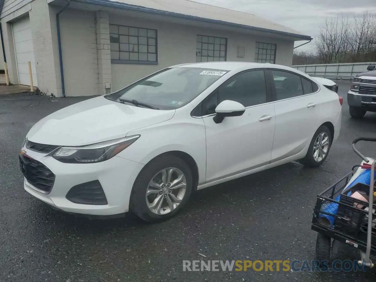 1 Photograph of a damaged car 1G1BE5SM6K7113977 CHEVROLET CRUZE 2019