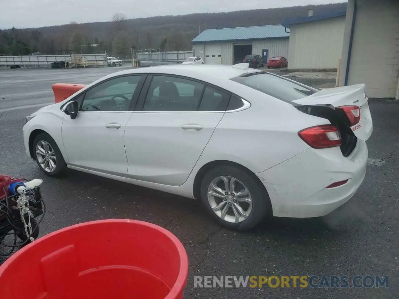 2 Photograph of a damaged car 1G1BE5SM6K7113977 CHEVROLET CRUZE 2019