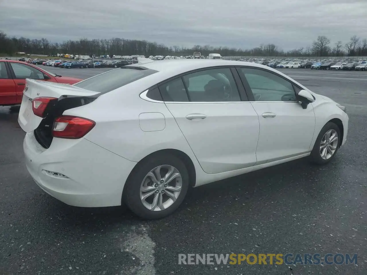 3 Photograph of a damaged car 1G1BE5SM6K7113977 CHEVROLET CRUZE 2019