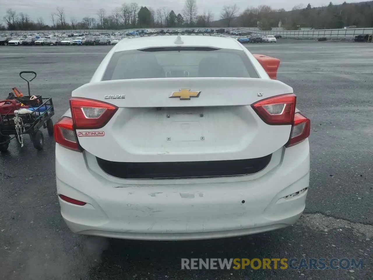 6 Photograph of a damaged car 1G1BE5SM6K7113977 CHEVROLET CRUZE 2019