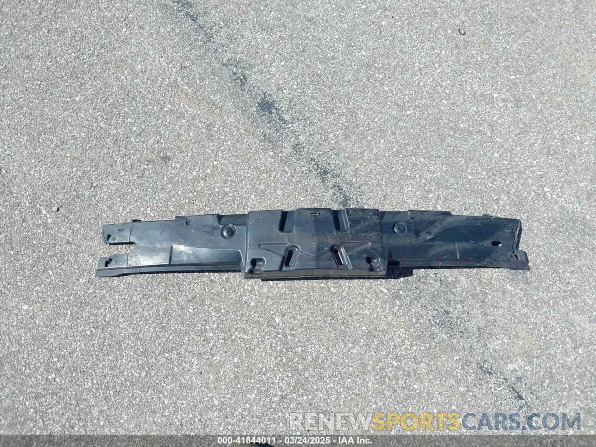 12 Photograph of a damaged car 1G1BE5SM6K7139057 CHEVROLET CRUZE 2019