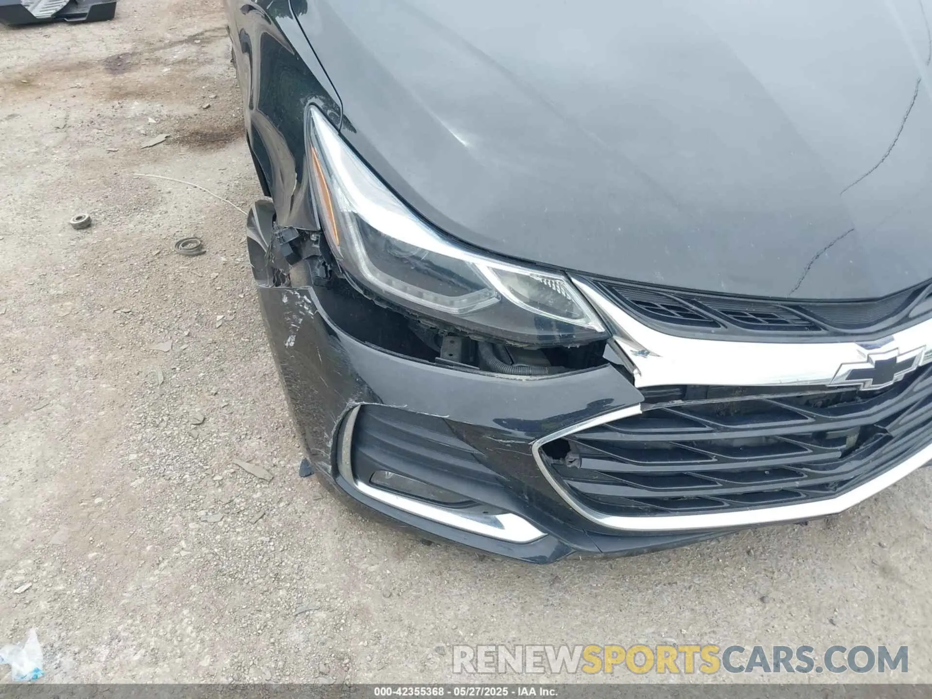6 Photograph of a damaged car 1G1BE5SM6K7141438 CHEVROLET CRUZE 2019