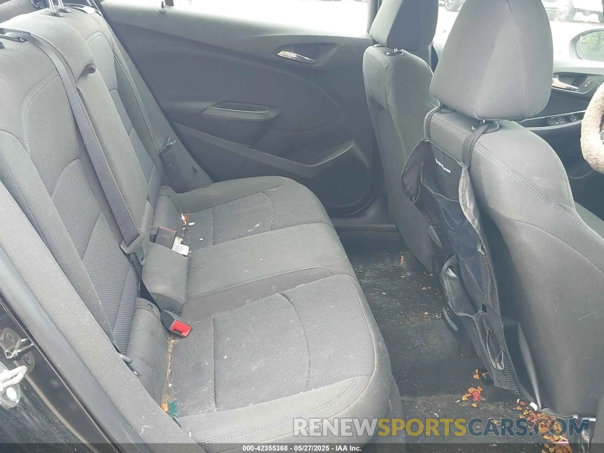 8 Photograph of a damaged car 1G1BE5SM6K7141438 CHEVROLET CRUZE 2019