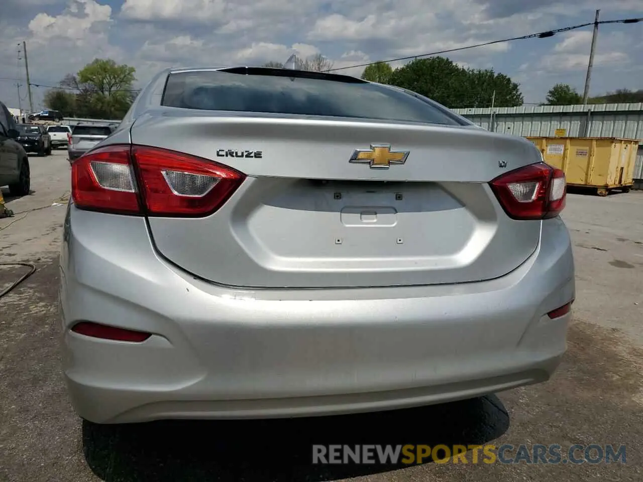 6 Photograph of a damaged car 1G1BE5SM7K7114099 CHEVROLET CRUZE 2019