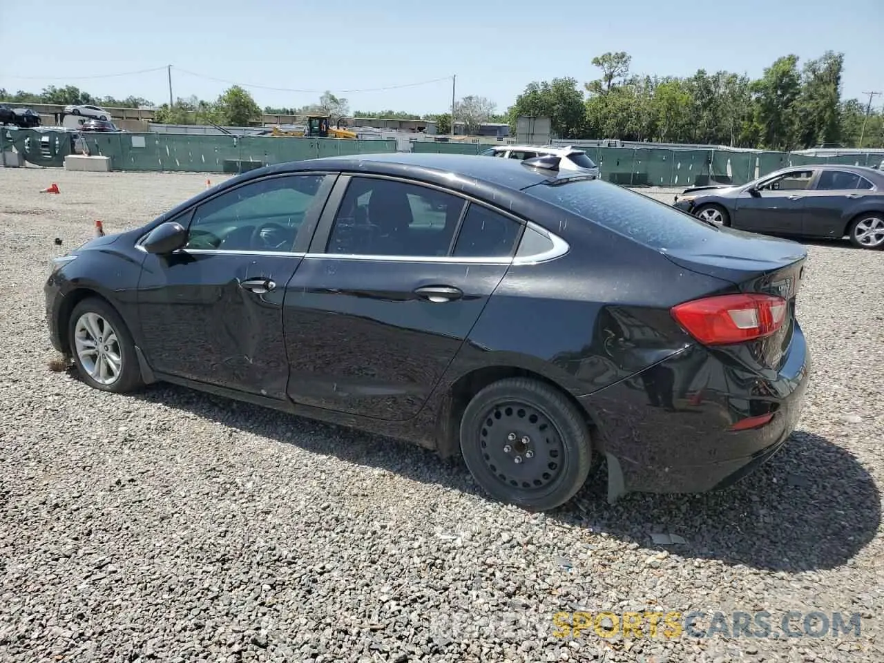 2 Photograph of a damaged car 1G1BE5SM7K7145580 CHEVROLET CRUZE 2019