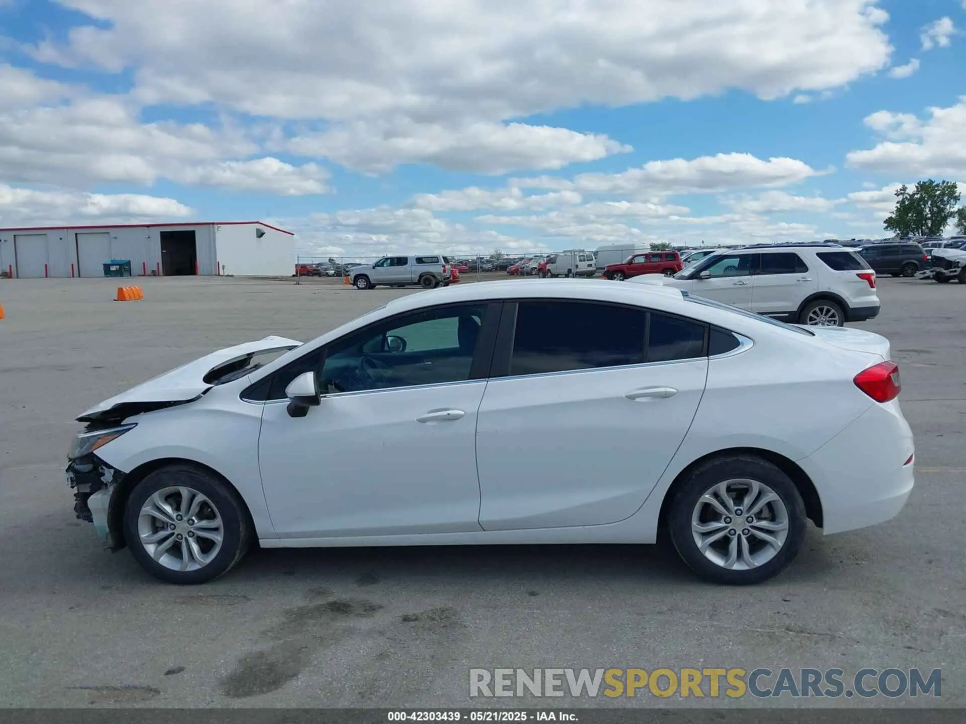 15 Photograph of a damaged car 1G1BE5SM8K7100969 CHEVROLET CRUZE 2019