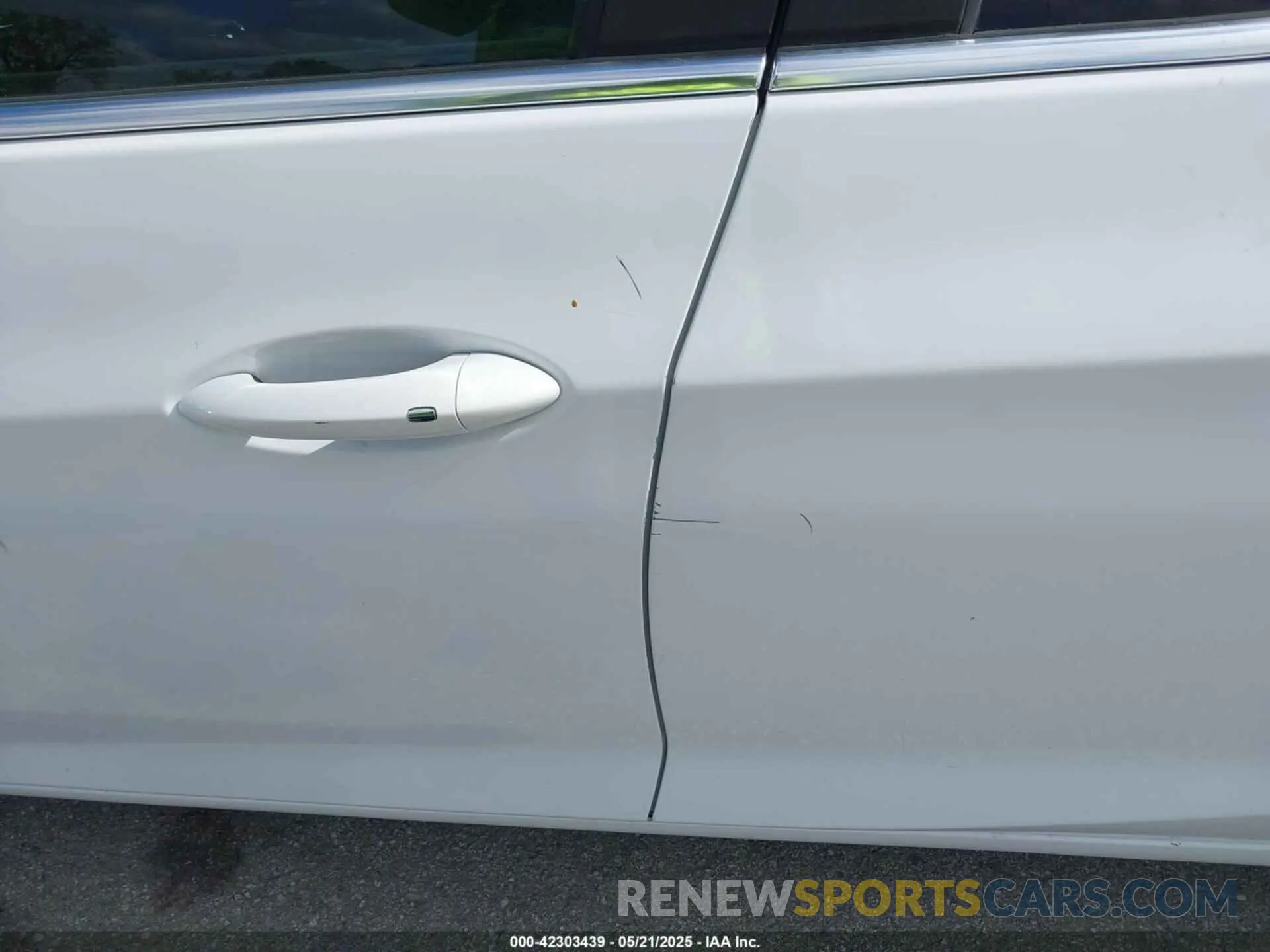 20 Photograph of a damaged car 1G1BE5SM8K7100969 CHEVROLET CRUZE 2019