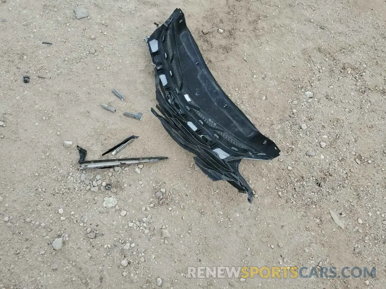 12 Photograph of a damaged car 1G1BE5SM8K7102768 CHEVROLET CRUZE 2019