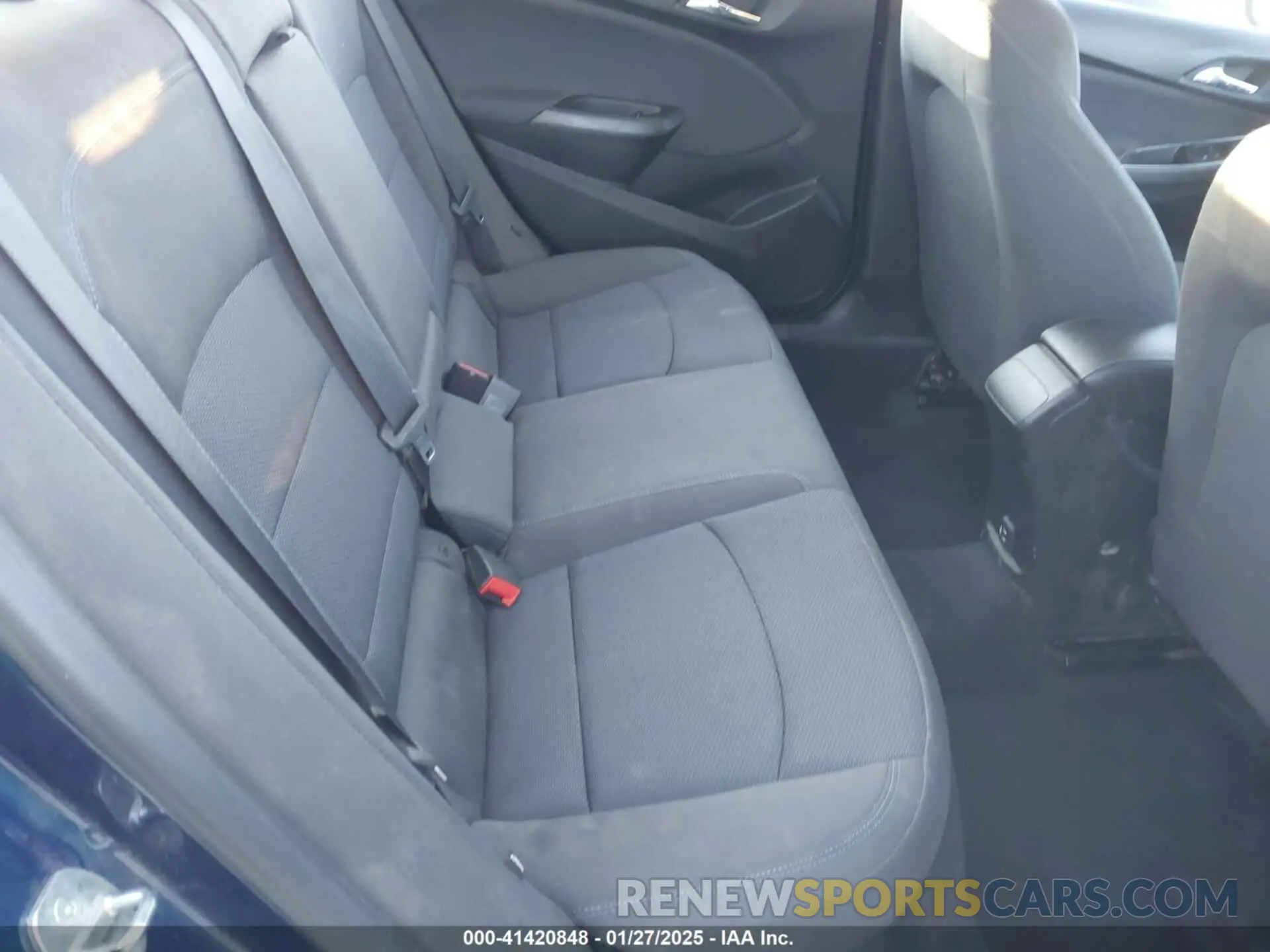 8 Photograph of a damaged car 1G1BE5SM8K7111261 CHEVROLET CRUZE 2019