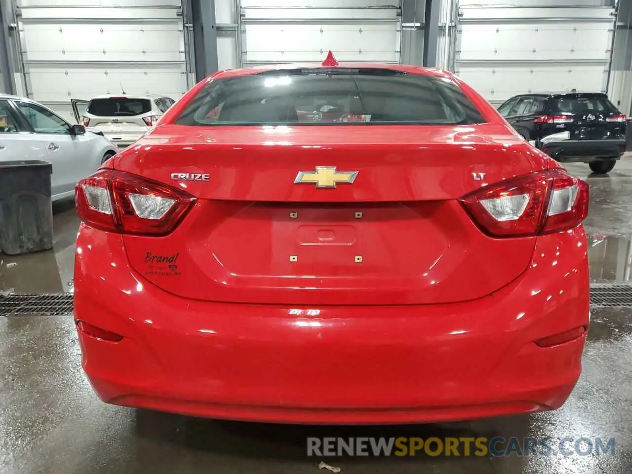 6 Photograph of a damaged car 1G1BE5SM8K7117058 CHEVROLET CRUZE 2019