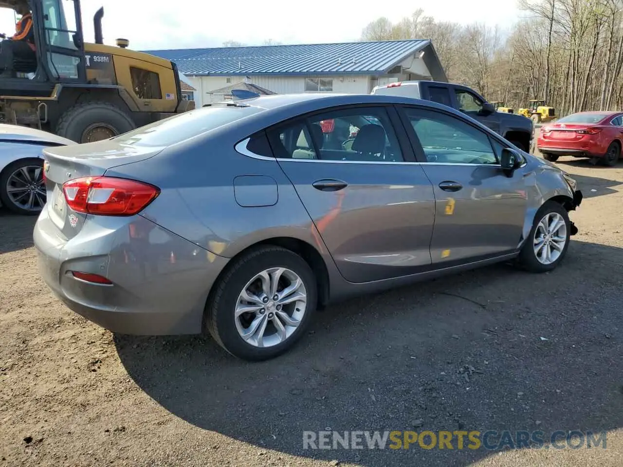 3 Photograph of a damaged car 1G1BE5SM8K7120185 CHEVROLET CRUZE 2019
